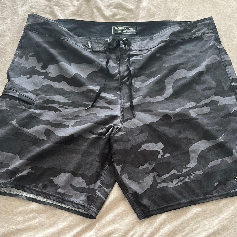 O'Neill Black and Gray Board Shorts Sleek Swimwear
